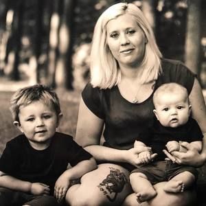 Meet your Posher, Danielle